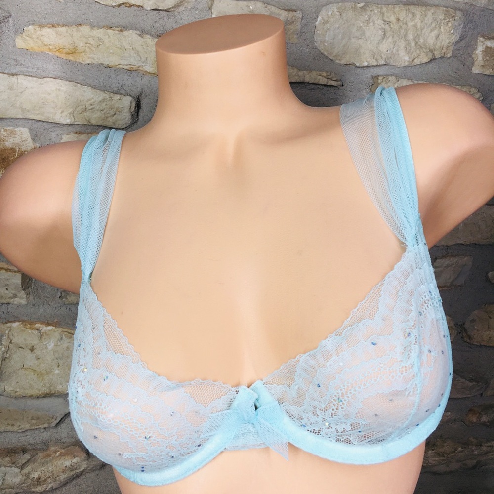 36C Victoria's Secret Designer Collection Lace Bra